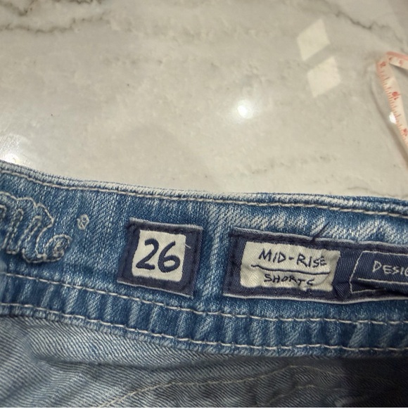 Miss Me NWOT Denim Shorts Never Worn Rhinestones - Picture 8 of 14